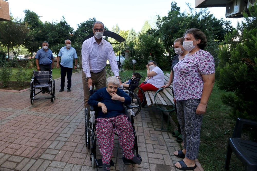 engelli kardesler tekerlekli sandalyelerine kavustu 4 l5PFCee5 Engelli kardeşler tekerlekli sandalyelerine kavuştu