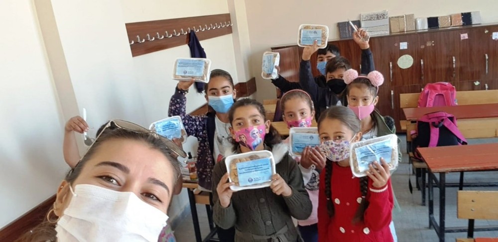 erzurumlu minik ogrenciler incirle tanisti 0 5vZqZ3jm Erzurumlu minik öğrenciler incirle tanıştı