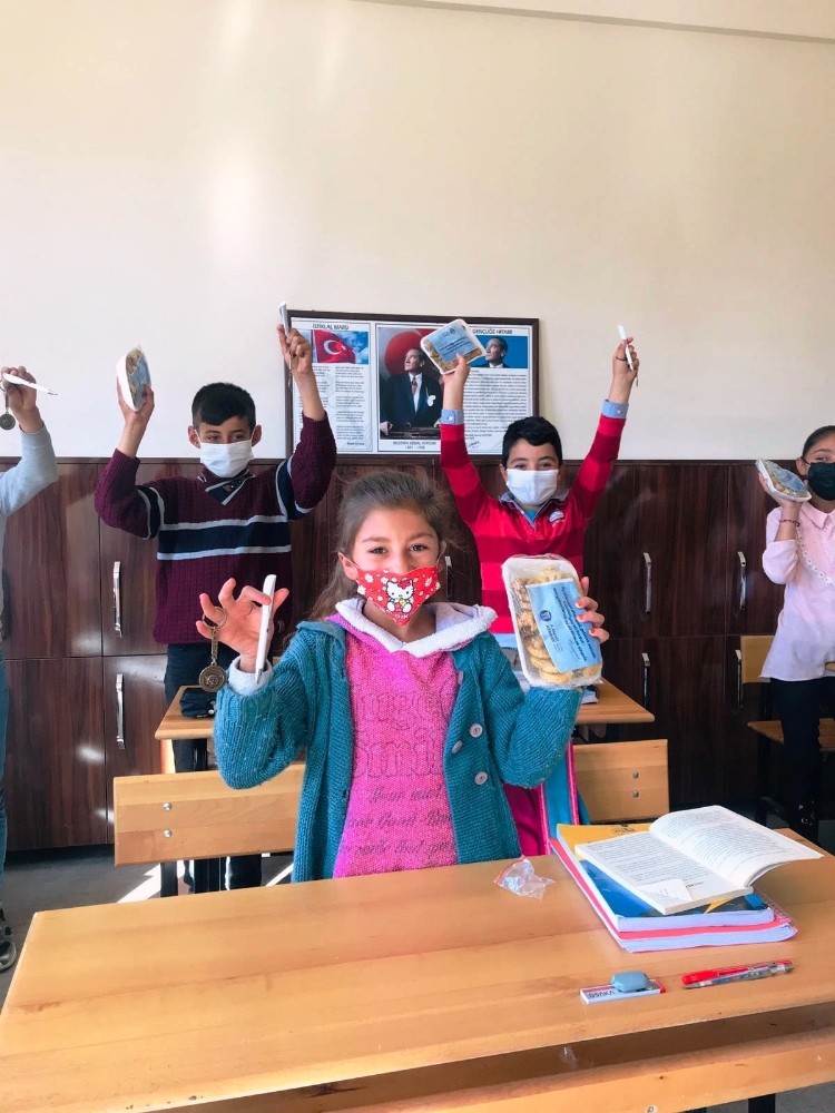 erzurumlu minik ogrenciler incirle tanisti 3 MfqQ9W2C Erzurumlu minik öğrenciler incirle tanıştı