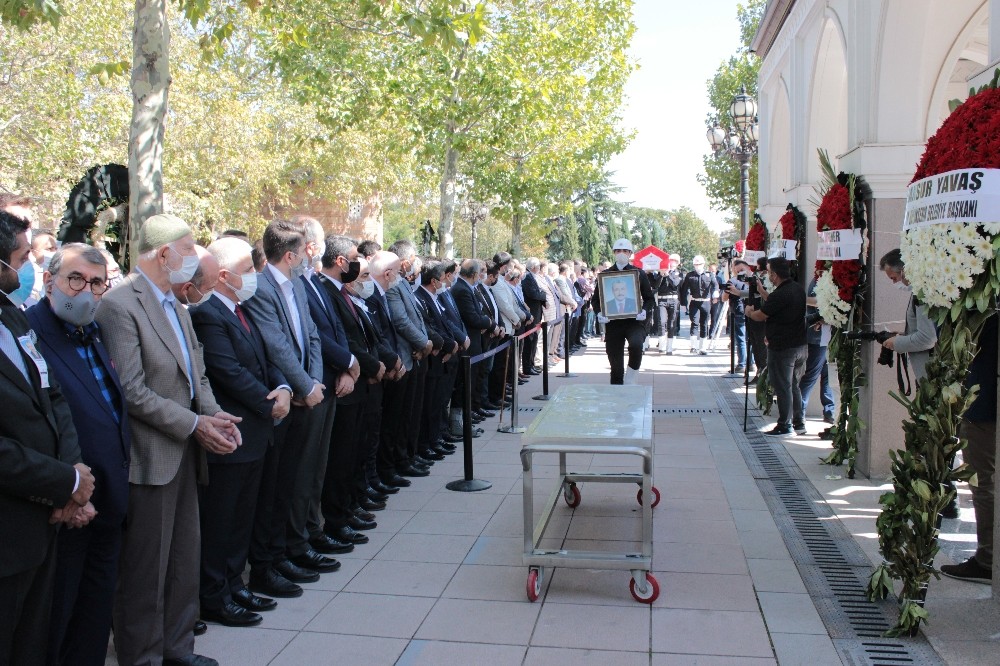 eski bakan zeki ergezenin cenaze namazi haci bayram i veli camiinde kilindi 0 dYnYX2NH Eski Bakan Zeki Ergezen’in cenaze namazı Hacı Bayram-ı Veli Camii’nde kılındı