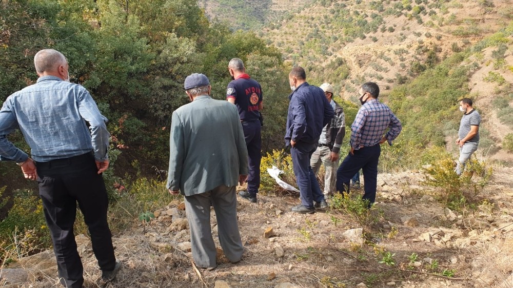 freni patlayan arac ucuruma yuvarlandi 1 olu 2 9U4Fv5Ce Freni patlayan araç uçuruma yuvarlandı: 1 ölü