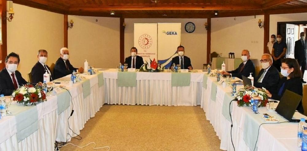geka-133uncu-yonetim-kurulu-toplantisi-gerceklestirildi-Ewe6IHY3.jpg