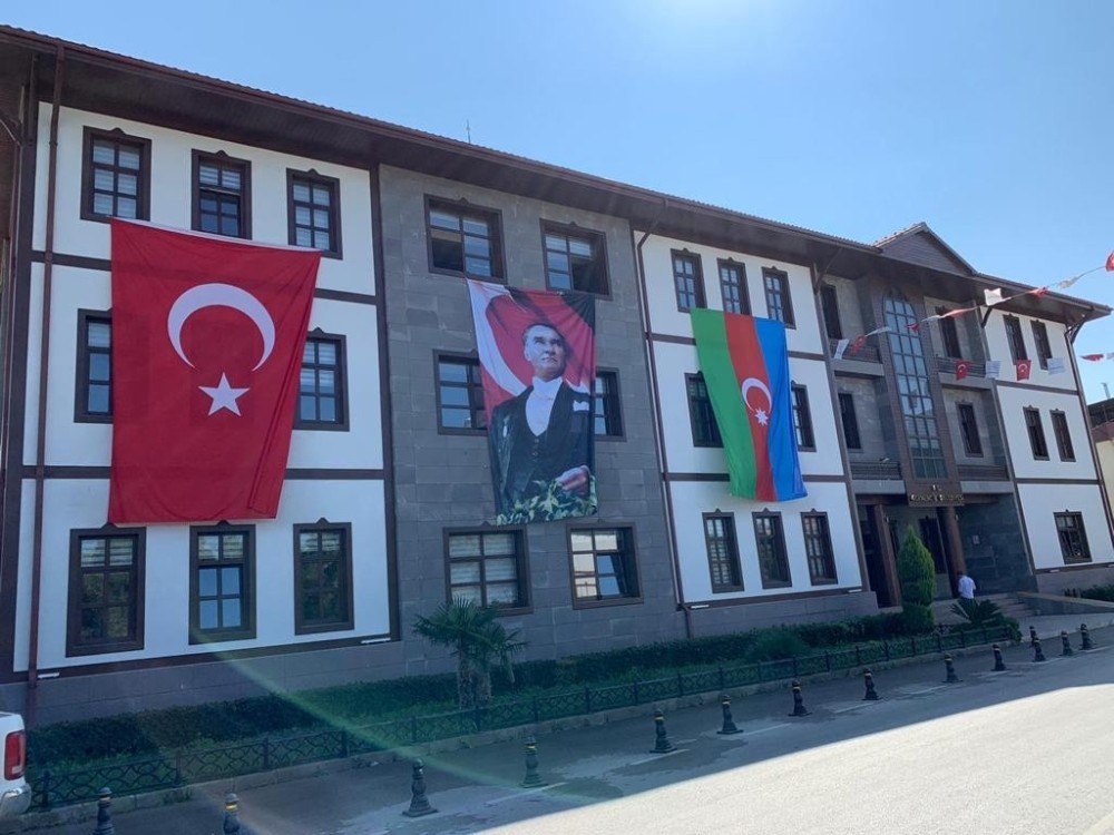 germencik belediye baskani ondesten azerbaycana destek 1 OkyUgiOF Germencik Belediye Başkanı Öndeş’ten Azerbaycan’a destek