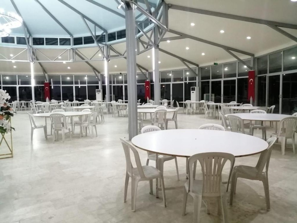 germencik belediyesi sosyal tesislerini depremzedelere hazir hale getirdi 3 6KzmuPWd Germencik Belediyesi sosyal tesislerini depremzedelere hazır hale getirdi