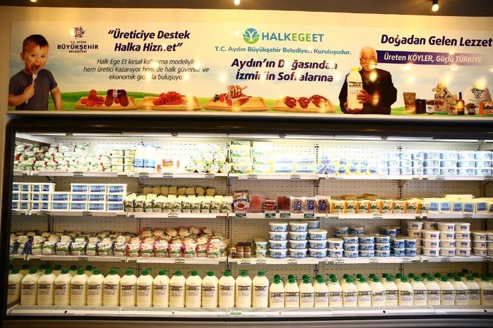 izmirli vatandaslar halk ege ete yogun ilgi gosteriyor 2 y7HrbABM İzmirli vatandaşlar Halk Ege Et’e yoğun ilgi gösteriyor