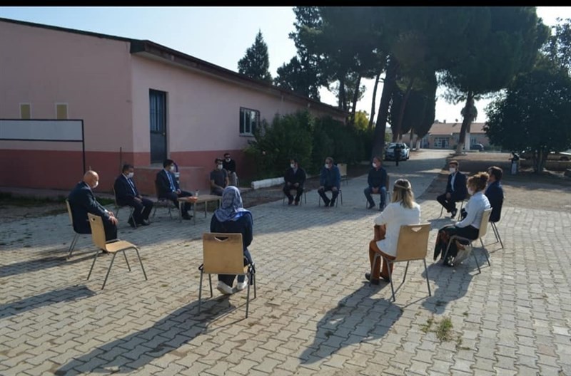 kaymakam divli okullari ziyaret ederek ogrencilerle bulustu 4 3ZwnHjuB Kaymakam Divli, okulları ziyaret ederek öğrencilerle buluştu