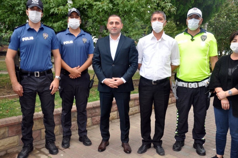 kaymakam ilceye aydin zeybegi ile veda etti 3 ZyzsAk9r Kaymakam ilçeye Aydın zeybeği ile veda etti