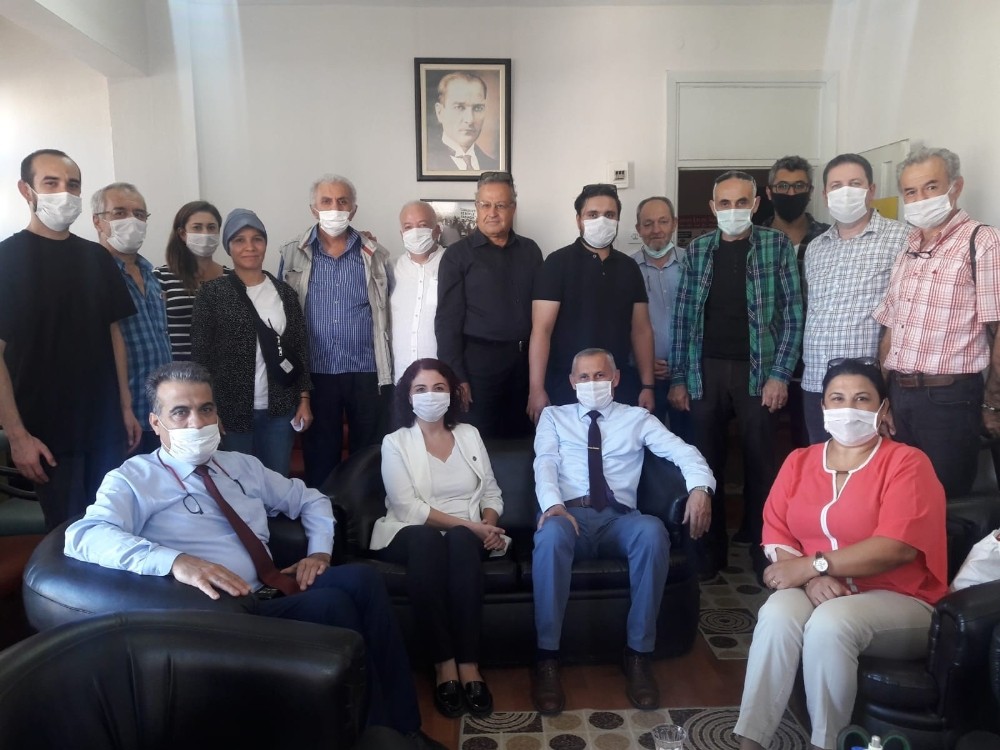 kumpas sorusturmasinin ardindan aydin gazeteciler cemiyeti basin aciklamasi yapti 3 VwrpPLTL ’Kumpas soruşturmasının ardından Aydın Gazeteciler Cemiyeti, basın açıklaması yaptı