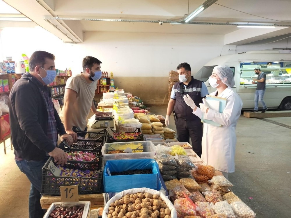 kusadasi belediyesi halk sagligiyla ilgili denetimleri arttirdi 3 OfutVru7 Kuşadası Belediyesi halk sağlığıyla ilgili denetimleri arttırdı