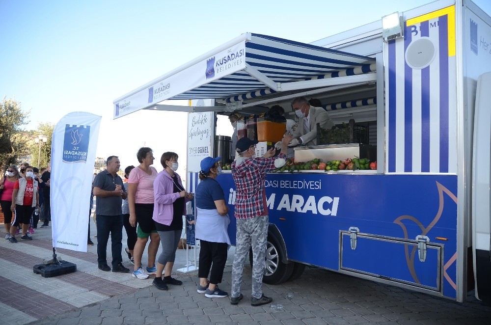 kusadasi belediyesinden mobil ikram hizmeti 2 hnAqCDaY Kuşadası Belediyesi’nden “mobil ikram" hizmeti