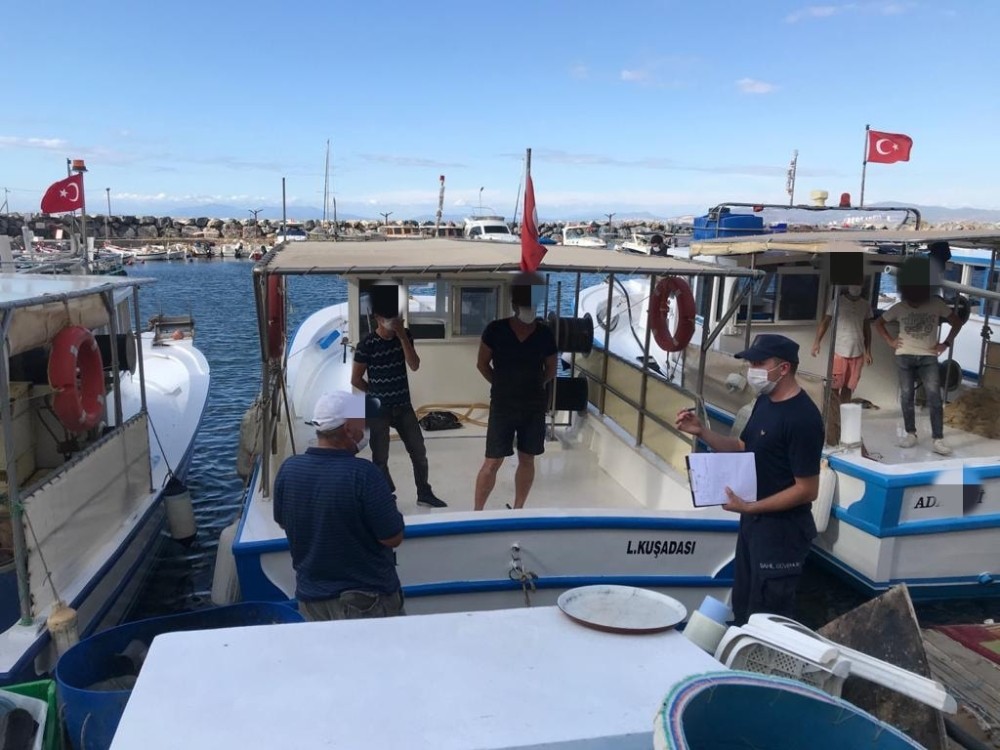 kusadasinda korona virus denetimleri devam ediyor 0 eSmfZzYy Kuşadası’nda korona virüs denetimleri devam ediyor