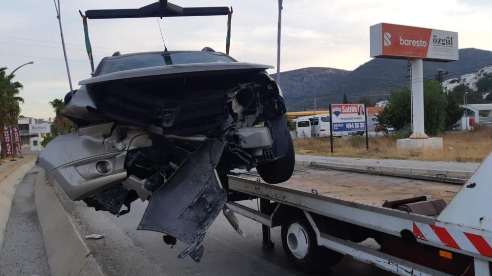 kusadasinda trafik kazasi 1 olu 2 26cIKCDD Kuşadası’nda trafik kazası: 1 ölü