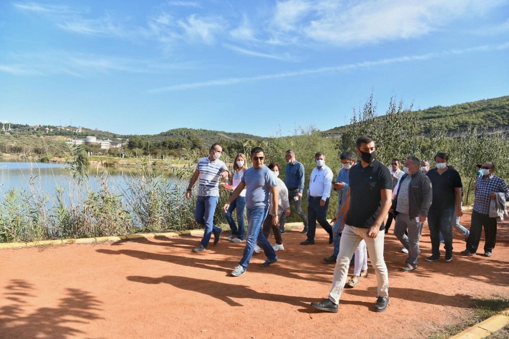 kusadasinin nazar boncugu adagol yenileniyor 5 BNfVD6ns Kuşadası’nın nazar boncuğu “ Adagöl “ yenileniyor