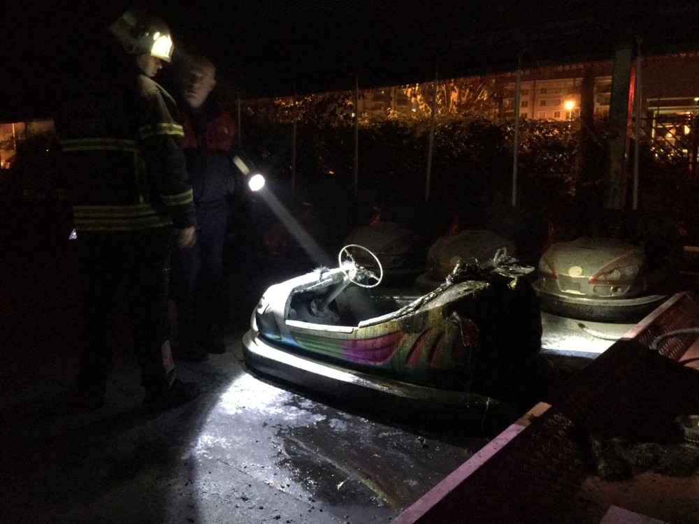 lunaparkta yangin panigi 2 Lunaparkta yangın paniği