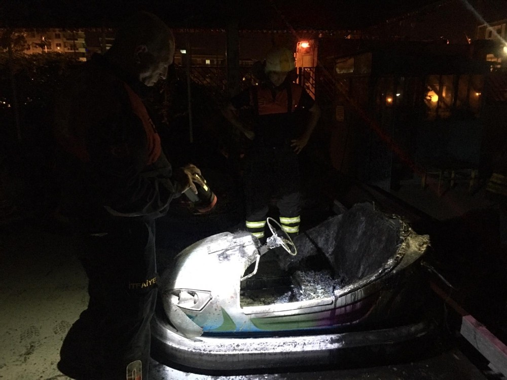 lunaparkta yangin panigi 3 53PwYv6F Lunaparkta yangın paniği