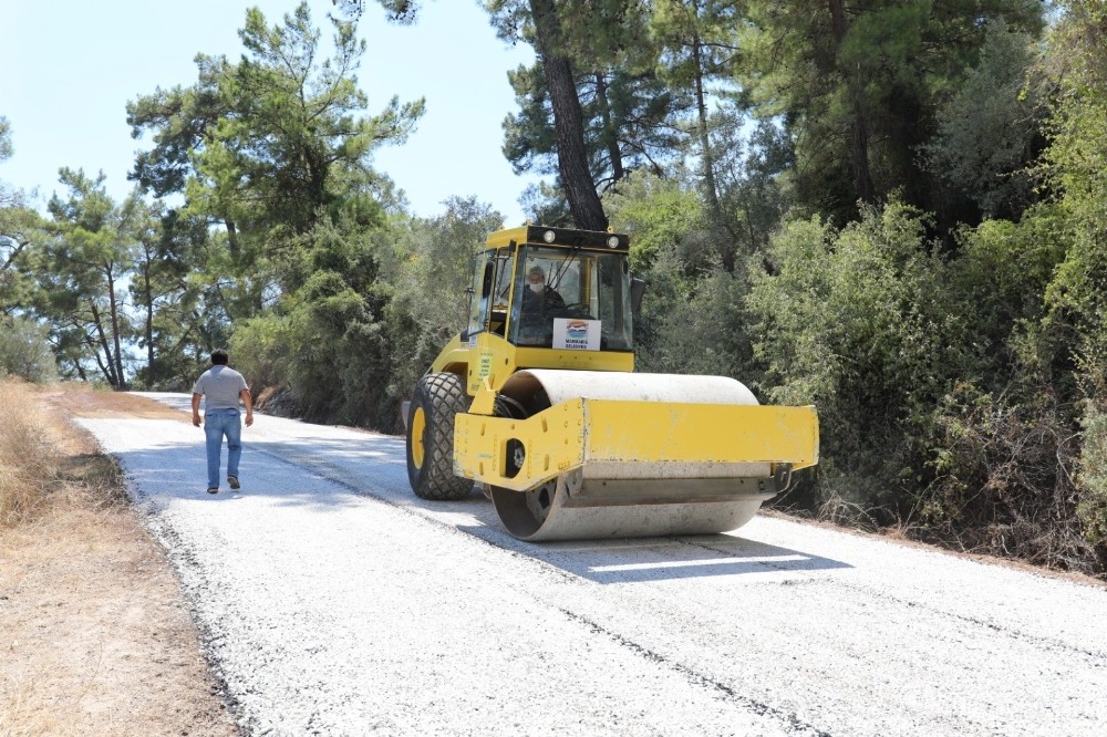 marmariste 50 bin metrekare asfalt serimi yapildi 2 EBW2XScu Marmaris’te 50 bin metrekare asfalt serimi yapıldı