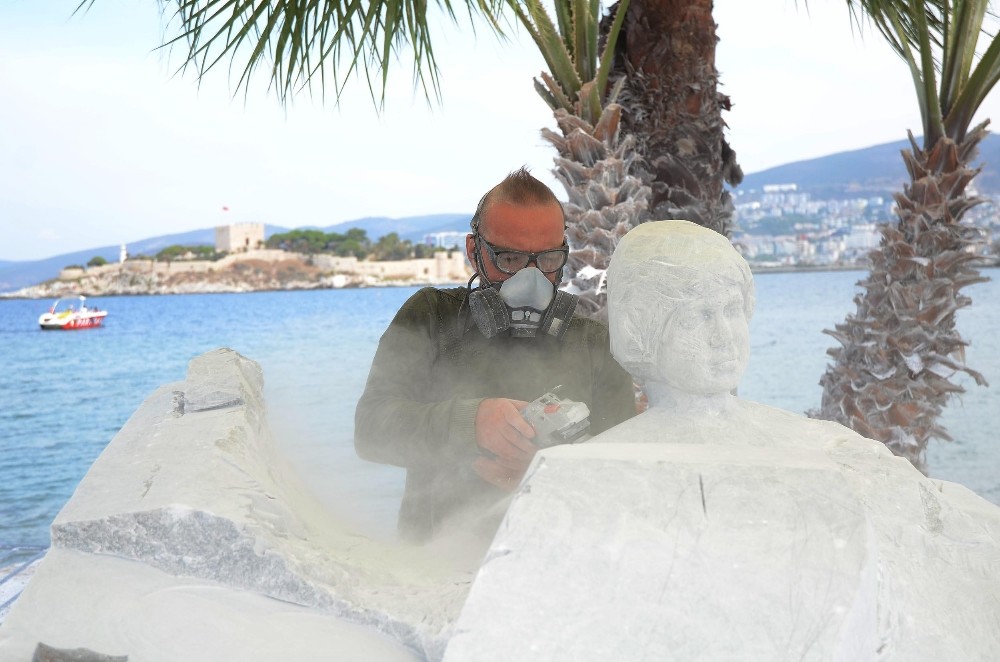 mermer bloklar antik kentte yeniden hayat buluyor 1 lZJES2G4 Mermer bloklar antik kentte yeniden hayat buluyor