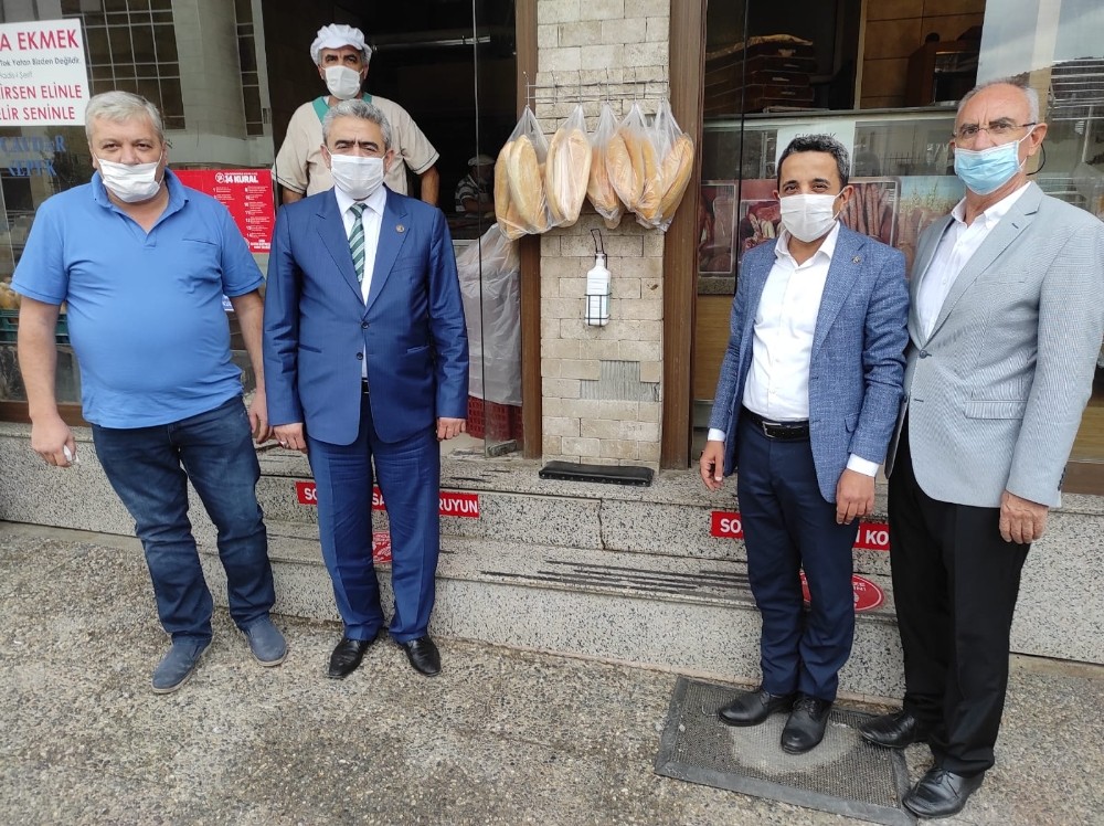 mhp aydin il baskanligindan askida ekmek projesine destek 1 5YPCabFq MHP Aydın İl Başkanlığı’ndan ‘askıda ekmek’ projesine destek