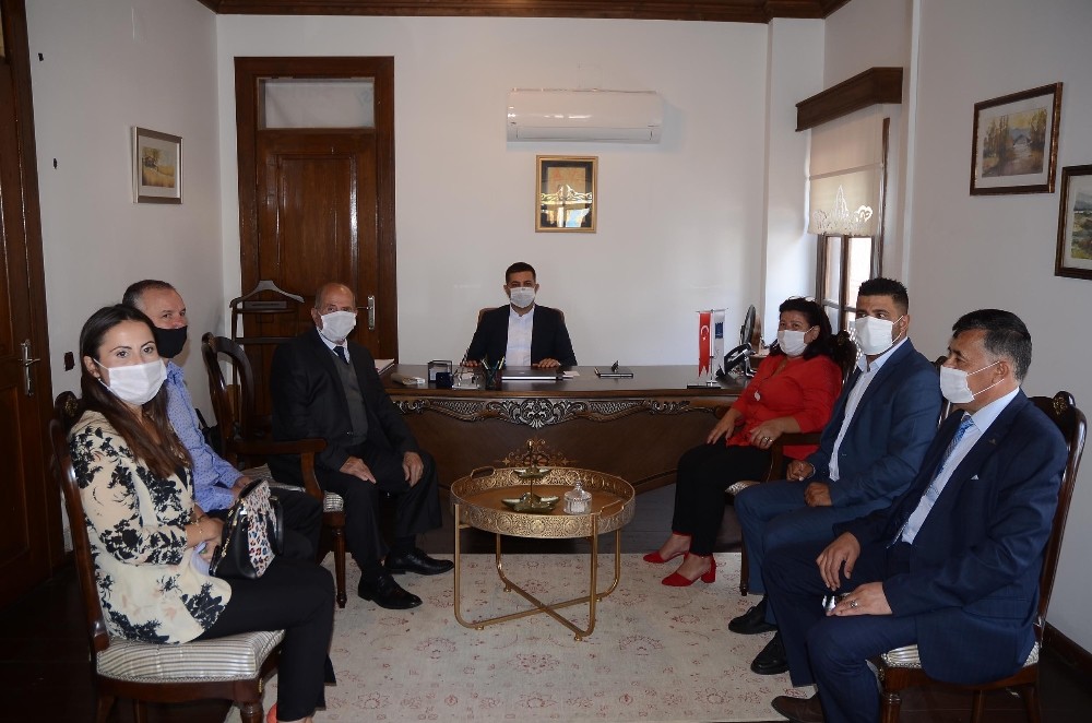 muhtarlar gunu kusadasinda kutlandi 3 aYE36NTl Muhtarlar günü Kuşadası’nda kutlandı