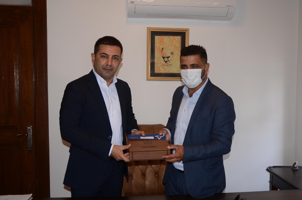 muhtarlar gunu kusadasinda kutlandi 5 Muhtarlar günü Kuşadası’nda kutlandı