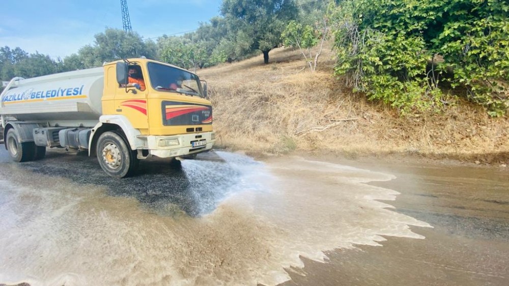 nazilli belediyesi selin yaralarini sariyor 2 kcg15Iky Nazilli Belediyesi selin yaralarını sarıyor