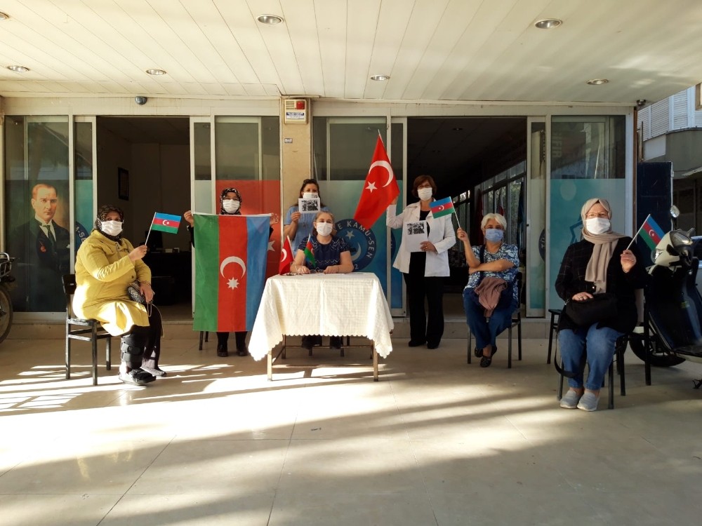 nazillinin ilk kadin derneginden azerbaycana destek 2 PjI2QkI6 Nazilli’nin ilk kadın derneğinden Azerbaycan’a destek