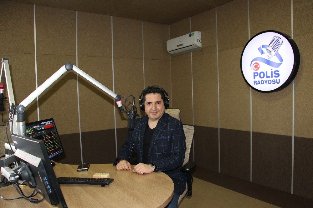 ozel turkiye polis radyosu 68 yasinda 1 AGQrWpys (Özel) Türkiye Polis Radyosu 68 yaşında