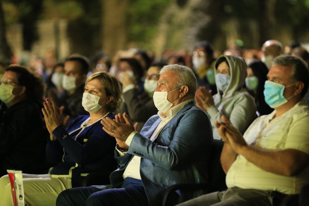 pinarbasinda tiyatro soleni devam ediyor 3 nzz22bv3 Pınarbaşı’nda tiyatro şöleni devam ediyor