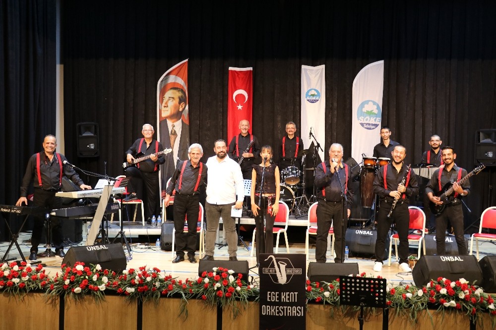 sokede muzigin efsaneleri ege kent orkestrasinda bulustu 3 mc1uplHk Söke’de müziğin efsaneleri Ege Kent Orkestrası’nda buluştu