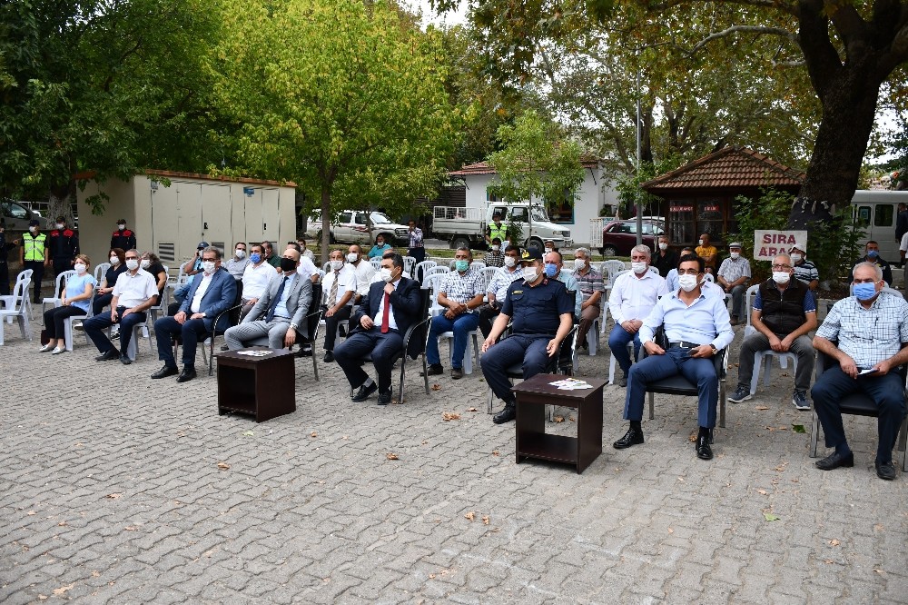 sokede tarim ekipmani suruculerine reflektor tak gorunur ol denildi 1 Söke’de tarım ekipmanı sürücülerine “Reflektör Tak, Görünür Ol” denildi