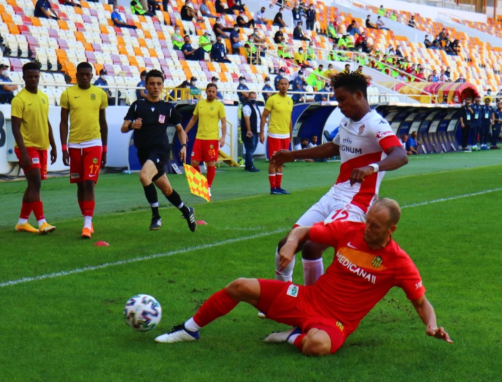 super lig yeni malatyaspor 1 antalyaspor 0 ilk yari 1 pzF1hCFE Süper Lig: Yeni Malatyaspor: 1 - Antalyaspor: 0 (İlk yarı)