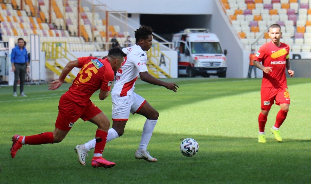 super lig yeni malatyaspor 1 antalyaspor 0 ilk yari 3 I4uLG1JY Süper Lig: Yeni Malatyaspor: 1 - Antalyaspor: 0 (İlk yarı)