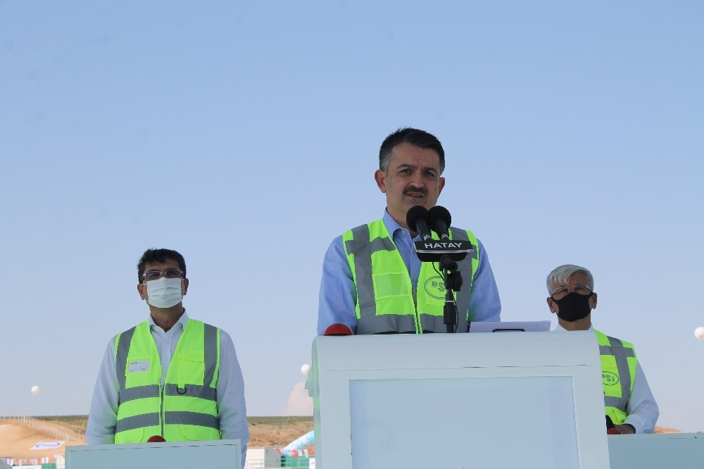 tahtakopru reyhanli ve buyukkaracay barajlari acildi 6 O2qKjYDe Tahtaköprü, Reyhanlı ve Büyükkaraçay barajları açıldı