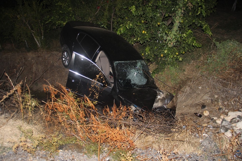 tarlaya ucan aractan kendi cabalari ile kurtulan yarali kadin tir tir titredi 1 dL413imn Tarlaya uçan araçtan kendi çabaları ile kurtulan yaralı kadın tir tir titredi