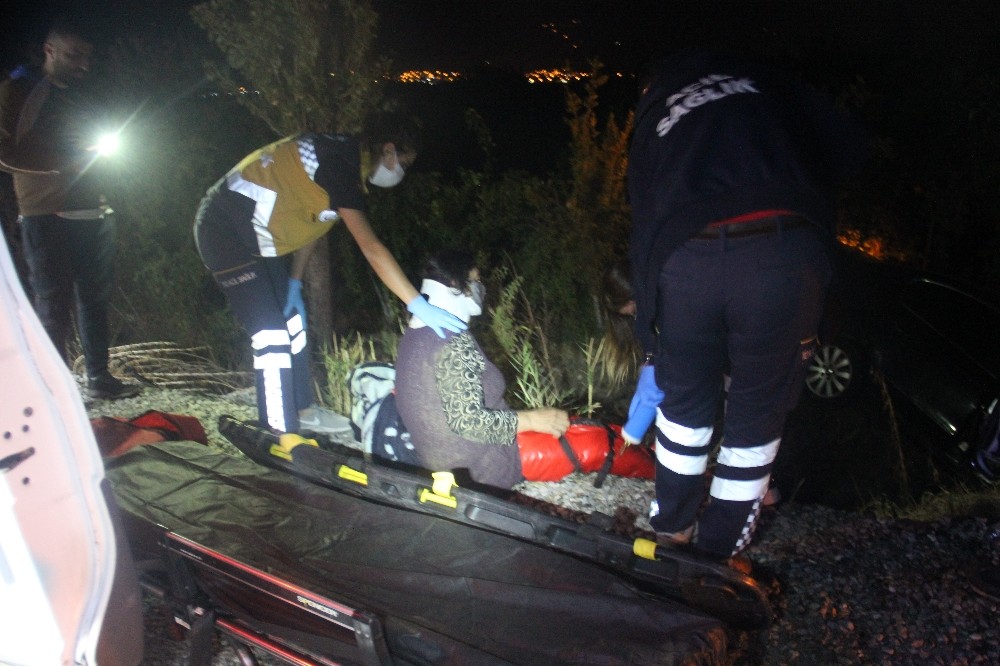 tarlaya ucan aractan kendi cabalari ile kurtulan yarali kadin tir tir titredi 4 UmqDeJGe Tarlaya uçan araçtan kendi çabaları ile kurtulan yaralı kadın tir tir titredi