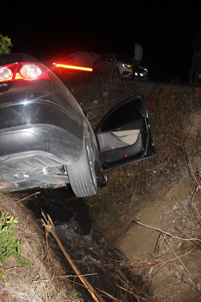 tarlaya ucan aractan kendi cabalari ile kurtulan yarali kadin tir tir titredi 5 kjhbMJes Tarlaya uçan araçtan kendi çabaları ile kurtulan yaralı kadın tir tir titredi