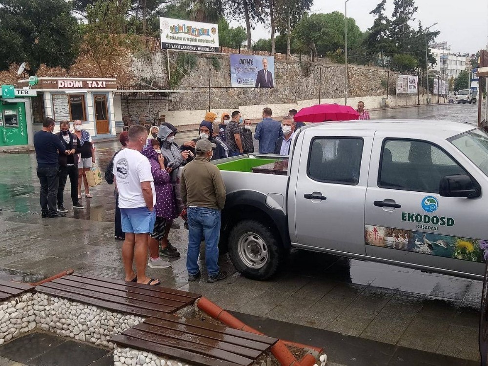 tedavisi yapilan caretta caretta didim altinkumda denize birakildi 1 rtpmjZqQ Tedavisi yapılan caretta caretta Didim Altınkum’da denize bırakıldı