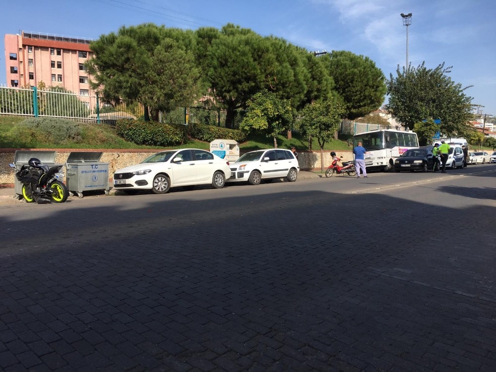 ticari arac ve motosiklet carpisti 1 yarali 1 rMEUrZ6B Ticari araç ve motosiklet çarpıştı: 1 yaralı