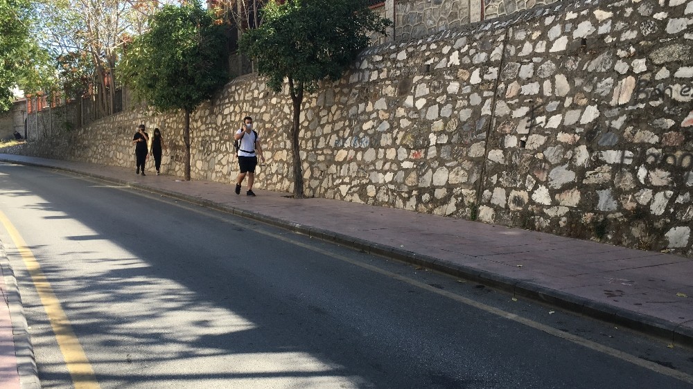 trafik ekipleri 20 dakikada 12 surucuye ceza kesti 5 bdHlgwDz Trafik ekipleri 20 dakikada 12 sürücüye ceza kesti