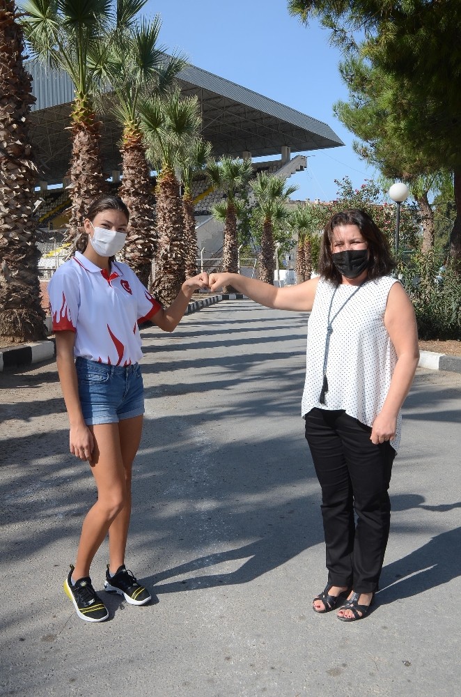 triatlon sampiyonunun beslenme programini kusadasi belediyesi hazirliyor 3 iiUVeeIq Triatlon şampiyonunun beslenme programını Kuşadası Belediyesi hazırlıyor