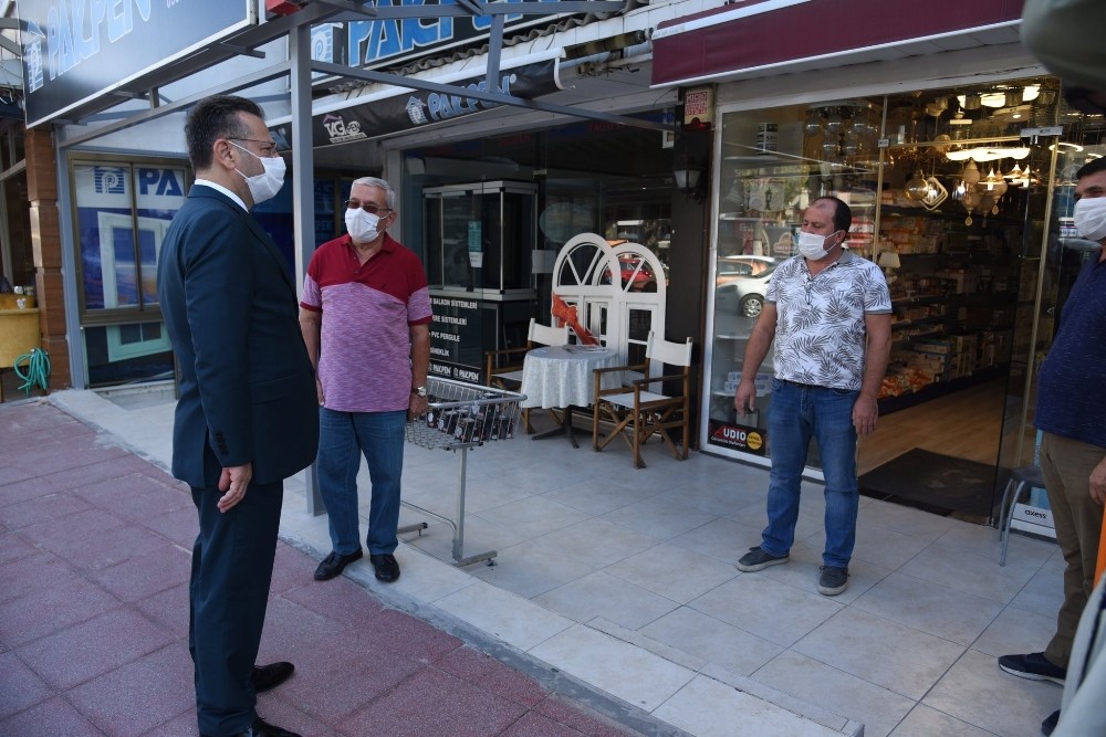 vali aksoy kusadasi carsilarini gezdi 1 YU29gyhB Vali Aksoy, Kuşadası çarşılarını gezdi