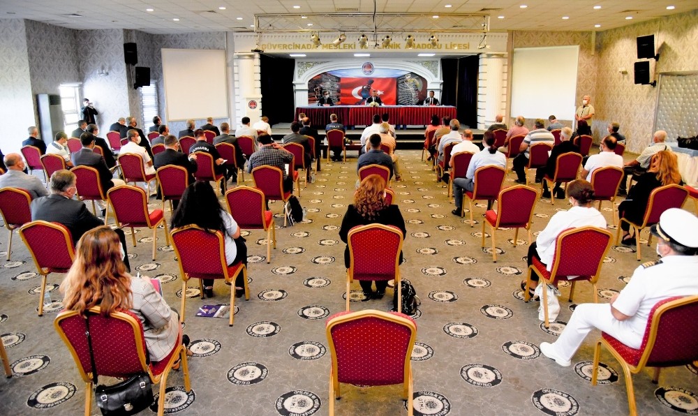 vali aksoy kusadasinda muhtarlarla bir araya geldi 0 clwpVD7g Vali Aksoy, Kuşadası’nda muhtarlarla bir araya geldi