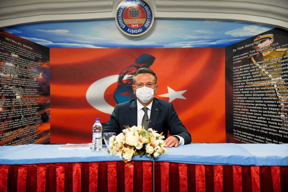 vali aksoy kusadasinda muhtarlarla bir araya geldi 6 ZrIuOjsW Vali Aksoy, Kuşadası’nda muhtarlarla bir araya geldi