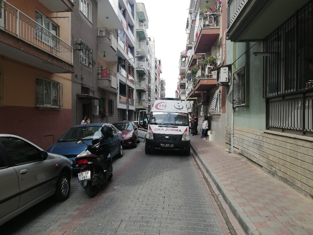 yasli adam evde olu bulundu 1 5PRPGVMX Yaşlı adam evde ölü bulundu