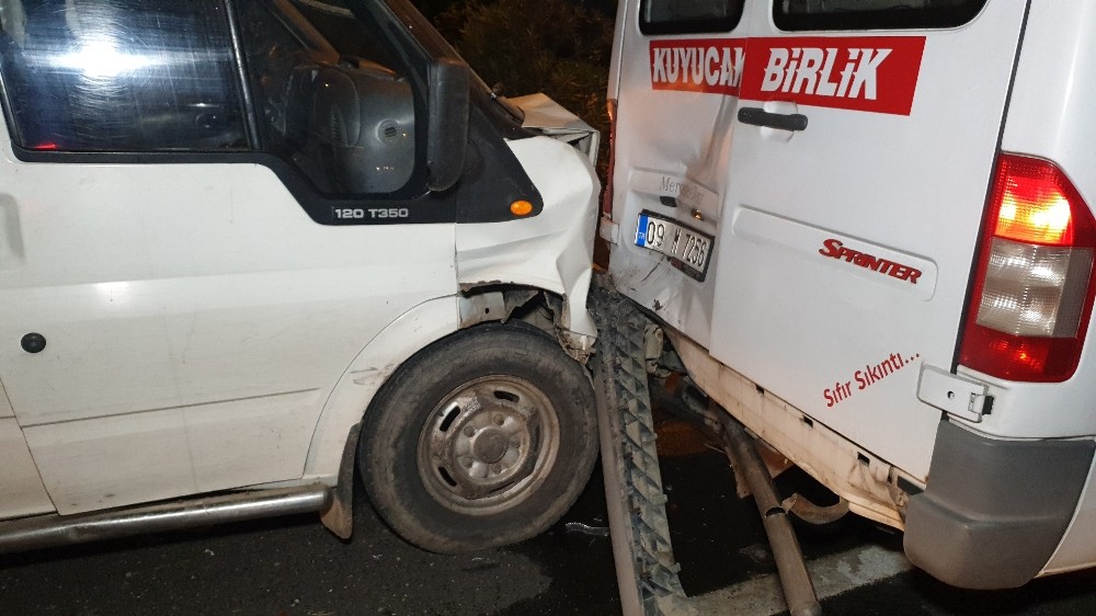 yoldaki karton kutu kazaya neden oldu 1 yarali 3 PCBCNdki Yoldaki karton kutu kazaya neden oldu: 1 yaralı