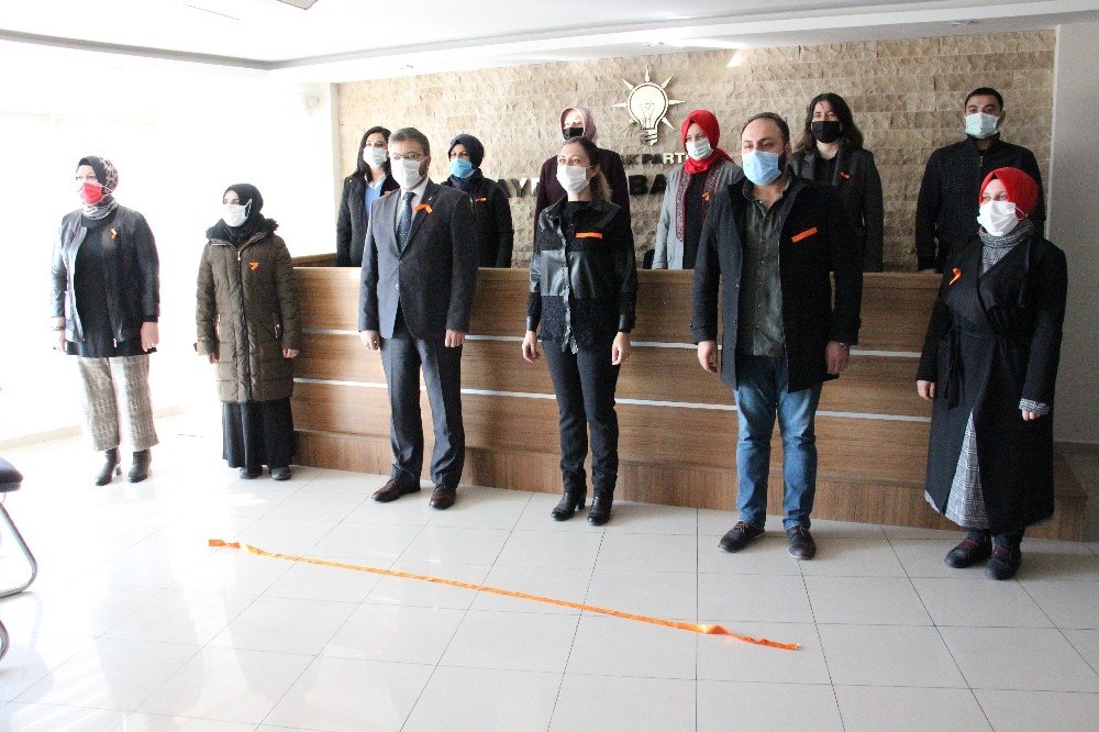ak parti aydin il kadin kollari baskani gogde her turlu siddete karsi turuncu cizgimizi cekiyoruz 3 TD3BRB8z AK Parti Aydın İl Kadın Kolları Başkanı Göğde; "Her türlü şiddete karşı turuncu çizgimizi çekiyoruz"