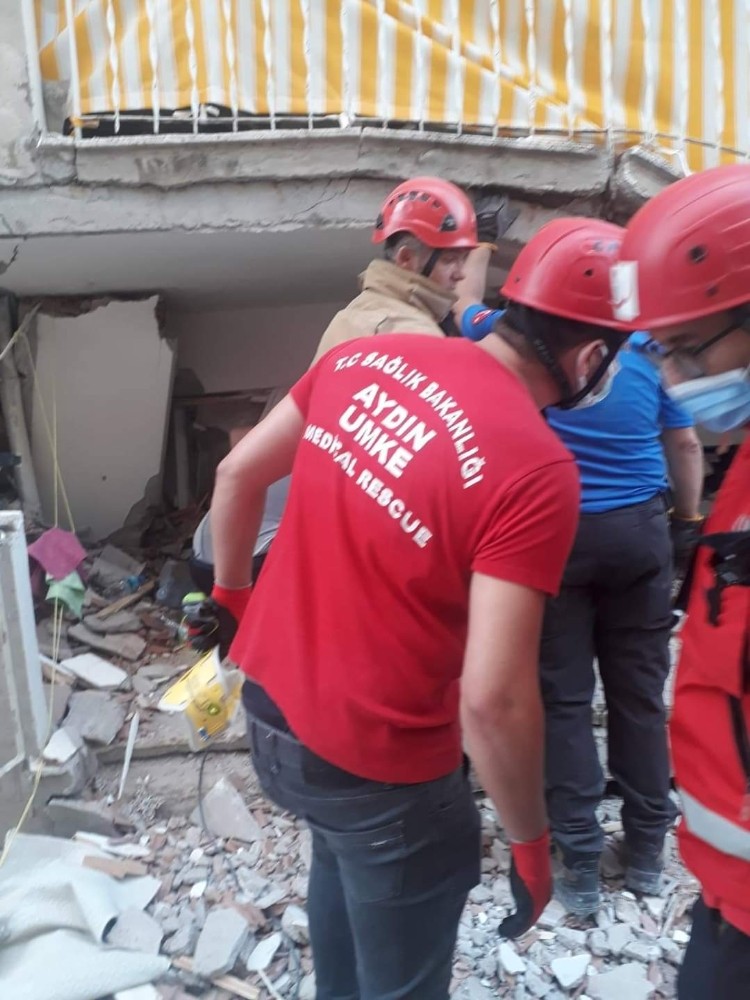 aydin umke ekipleri deprem bolgesindeki calismalarina devam ediyor 2 BBRhywsy Aydın UMKE ekipleri deprem bölgesindeki çalışmalarına devam ediyor