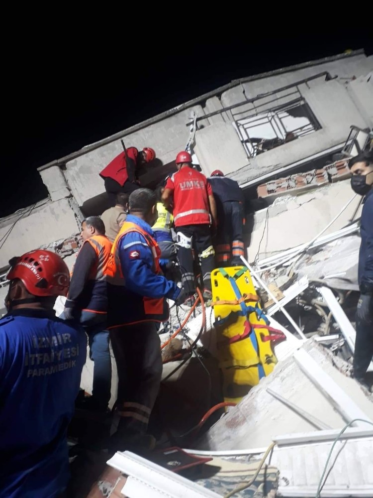 aydin umke ekipleri deprem bolgesindeki calismalarina devam ediyor 3 3CcplXPe Aydın UMKE ekipleri deprem bölgesindeki çalışmalarına devam ediyor