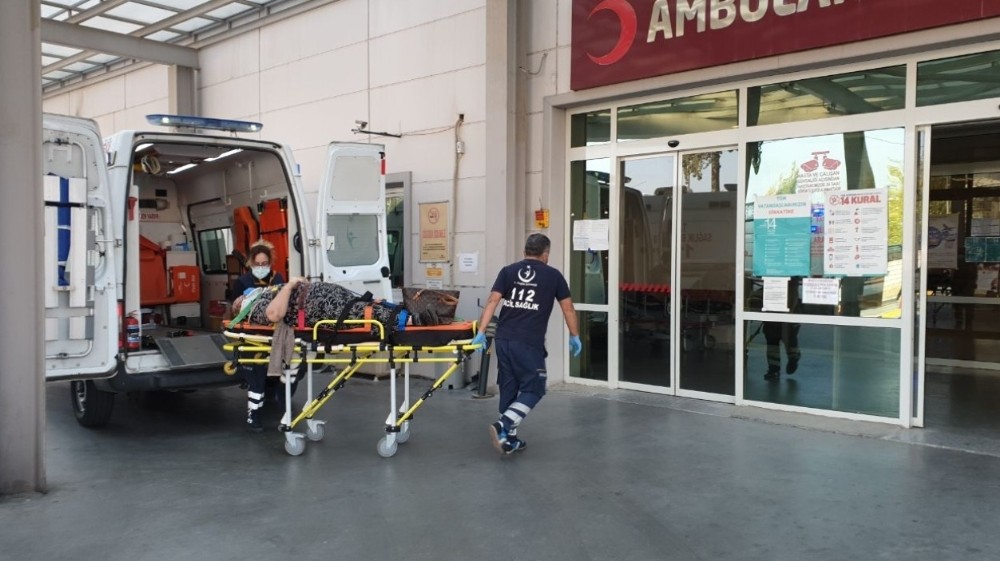 aydinda trafik kazasi 4 yarali 2 8AjR4BNc Aydın’da trafik kazası: 4 yaralı