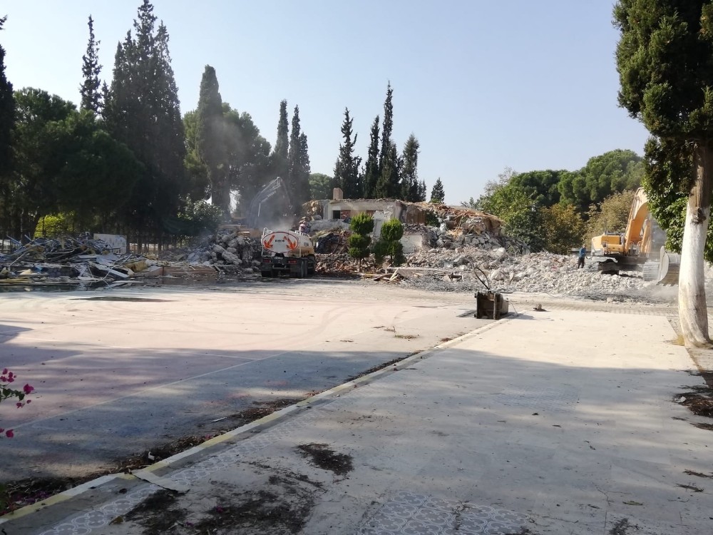 aydinin en eski okulunda yikim basladi 3 j9Rr3ytG Aydın’ın en eski okulunda yıkım başladı